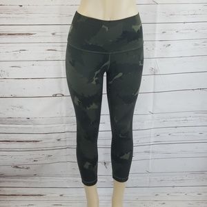 HTF Lululemon Camo Crop Leggings